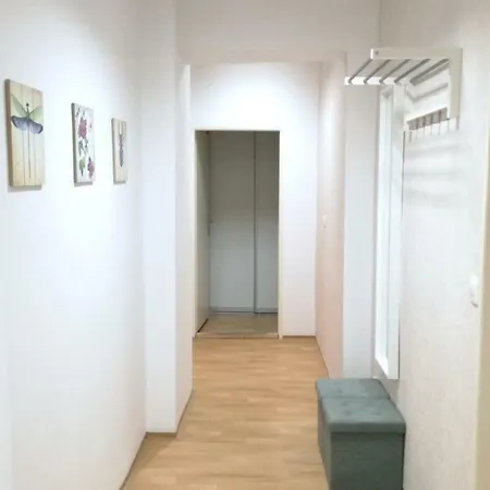 Daire Downtown Zoe Bratislava